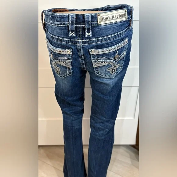 Rock Revival Women’s Bootcut Jeans Blue Denim Mid Rise Silver Accents Size 29